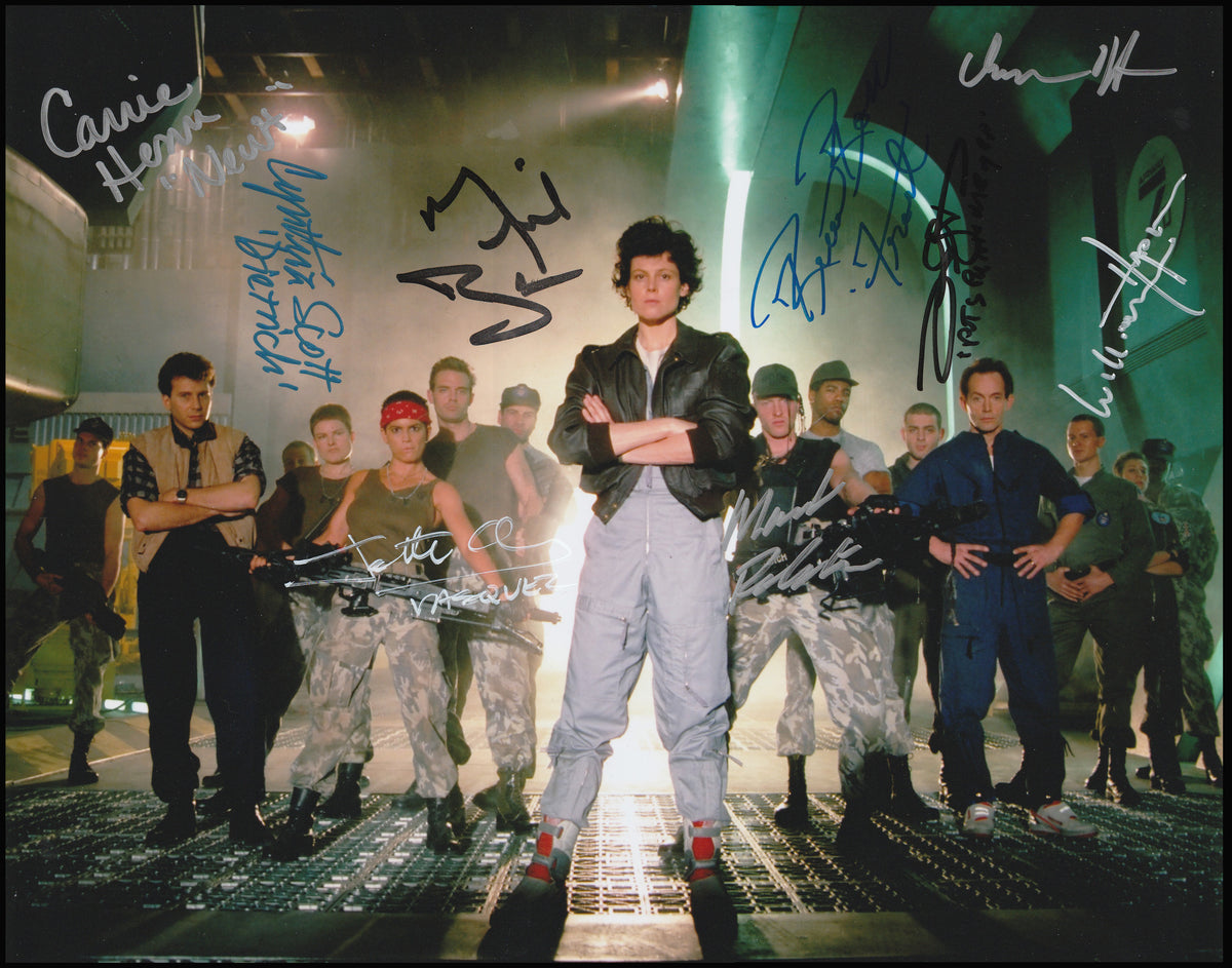 Aliens cast signed 11x14 poster signed by 9 – DOTD Dist.