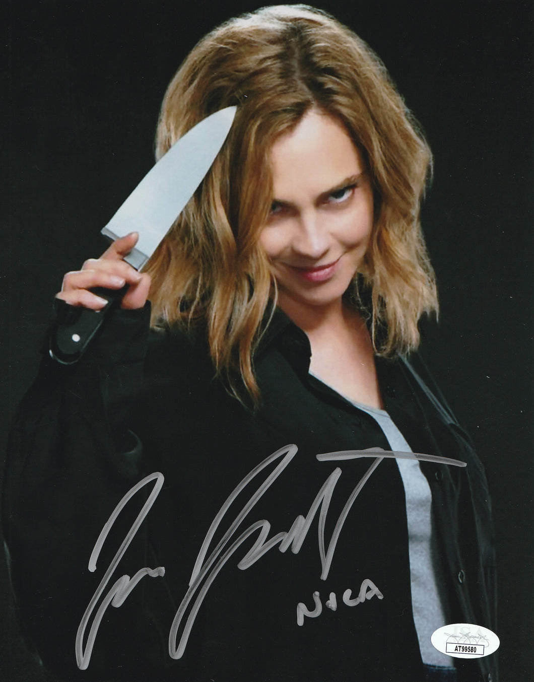 Fiona Dourif signed Childs Play 8x10 METALLIC paper JSA Chucky