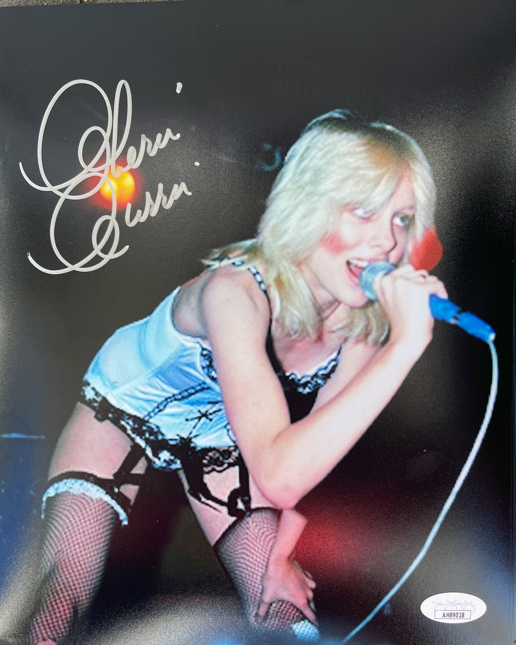 Cherrie Currie The Runaways signed 8x10 JSA
